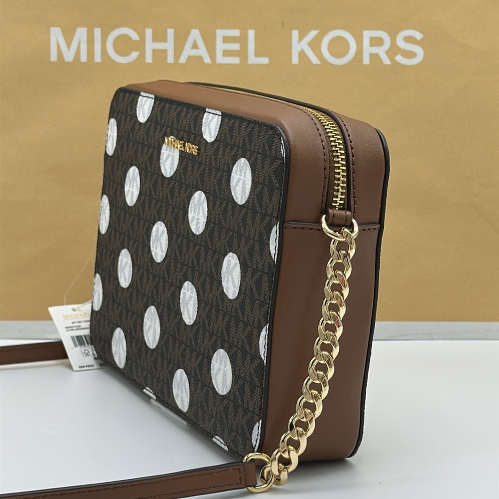 MICHAEL KORS
Jet Set Large East West Zip Printed Logo Crossbody Bag
Luggage - Picture 7 of 12